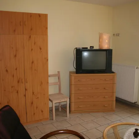 Lovely Farmhouse In Amidst The Forest Boiensdorf